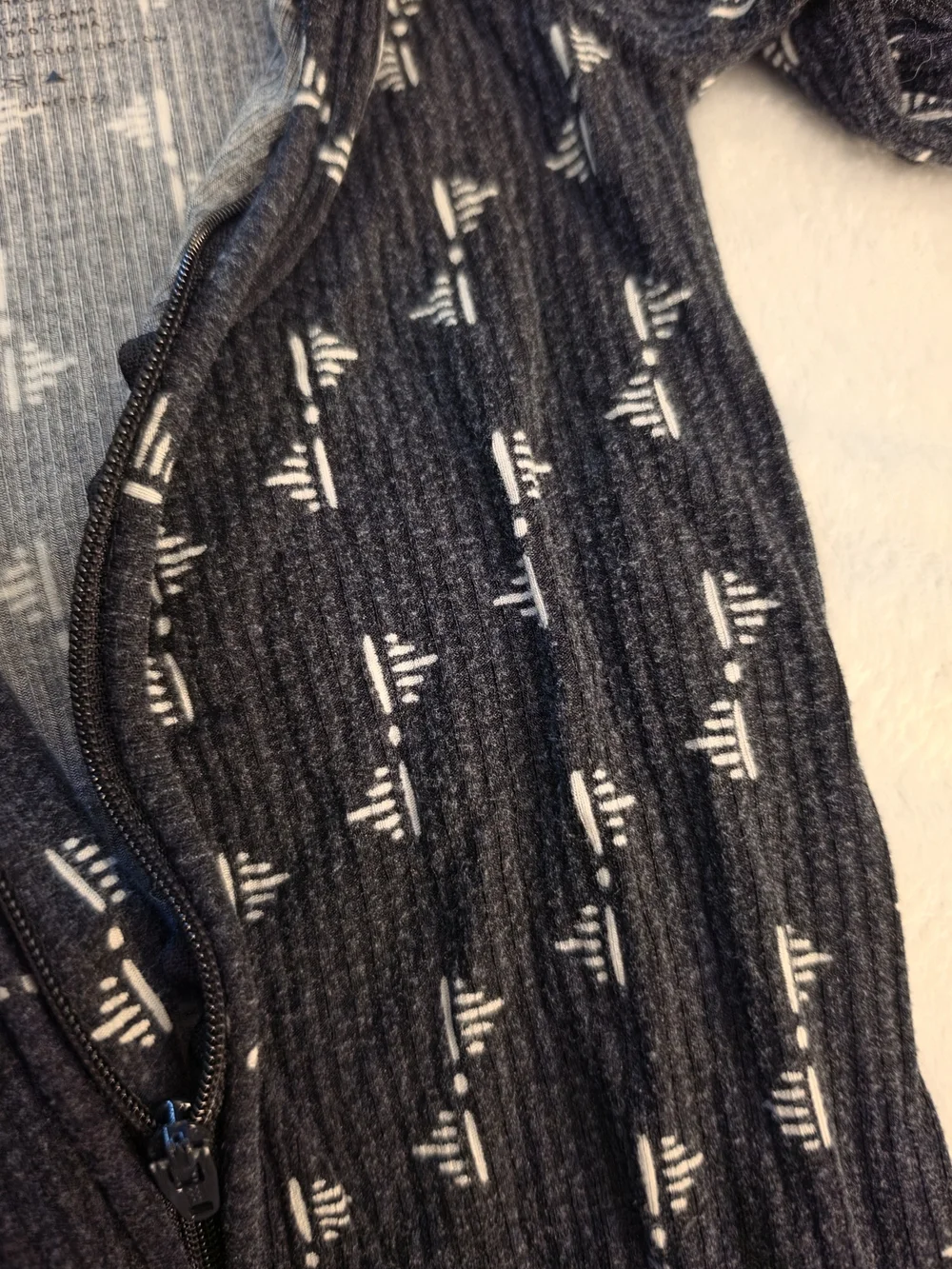 Brave Little Ones Black Ribbed Bamboo Zippy 3-6m